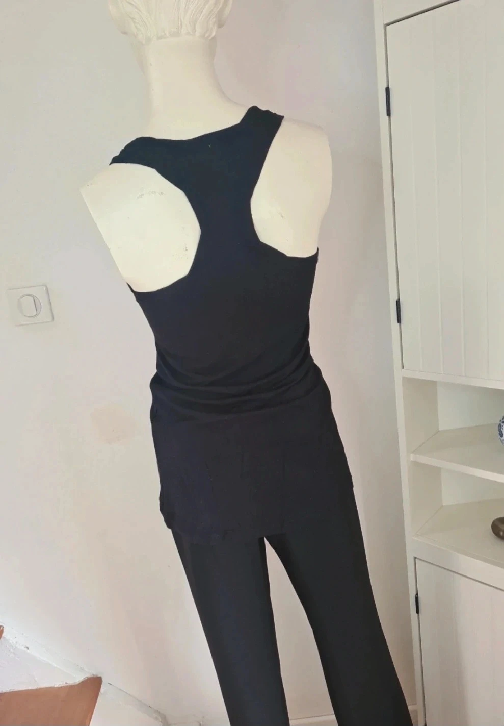 Top tank negro con lentejuelas de Bershka - Motivo de cara - Talla S – photo 2